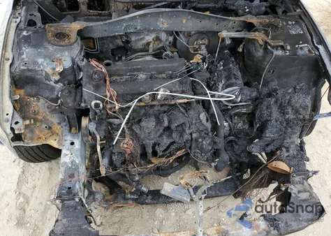 2003 Mazda 6 I z USA, uszkodzony, nr VIN 1YVFP80CX35M17111